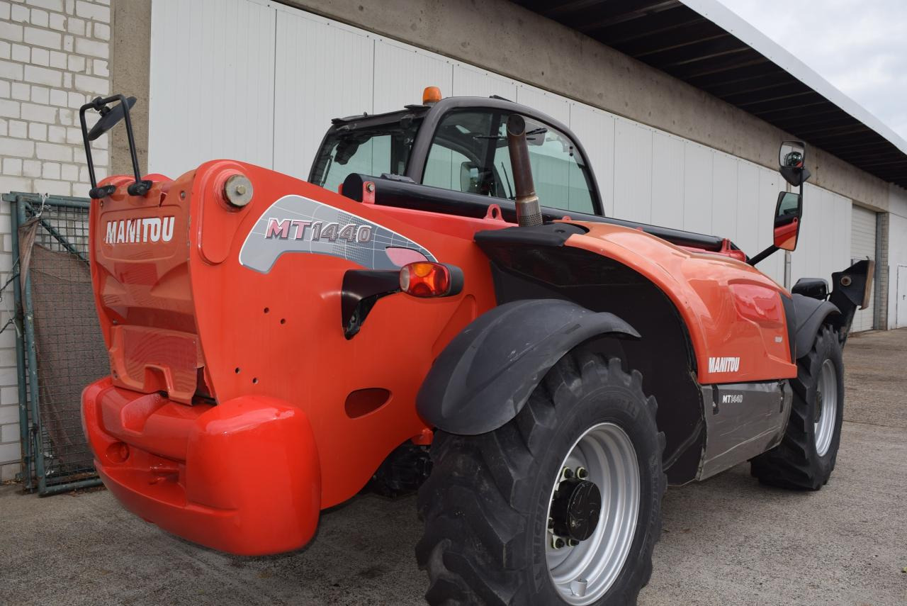 Manitou MT1440 - رافعة تلسكوبية: صور 5 Manitou MT1440 - رافعة تلسكوبية: صور 5