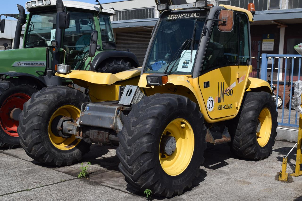 New Holland LM 430 - رافعة تلسكوبية: صور 1 New Holland LM 430 - رافعة تلسكوبية: صور 1