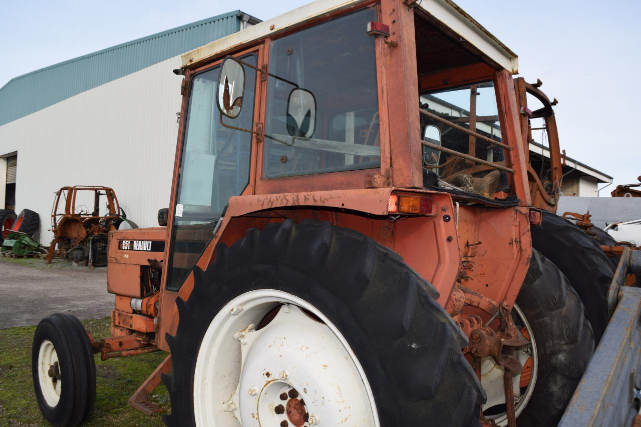 Renault 651 - جرار: صور 4 Renault 651 - جرار: صور 4