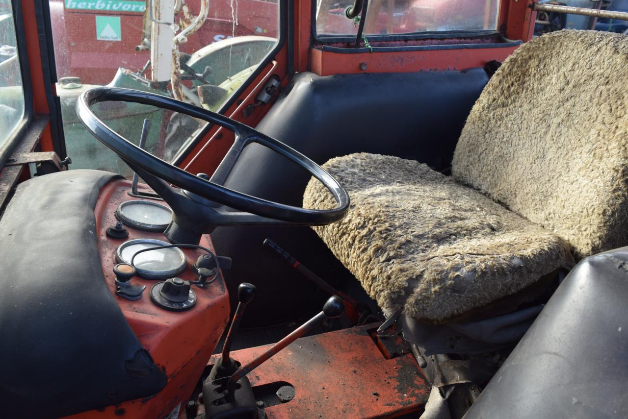 Renault 651 - جرار: صور 4 Renault 651 - جرار: صور 4