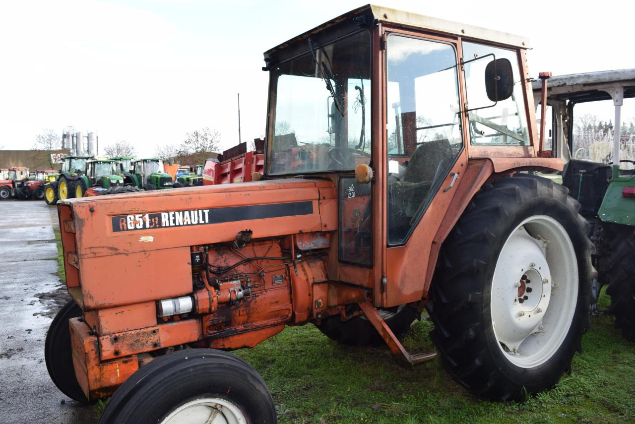 Renault 651 - جرار: صور 1 Renault 651 - جرار: صور 1