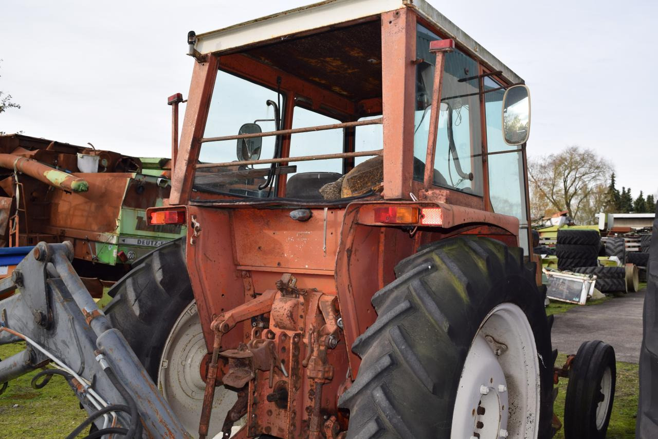 Renault 651 - جرار: صور 5 Renault 651 - جرار: صور 5