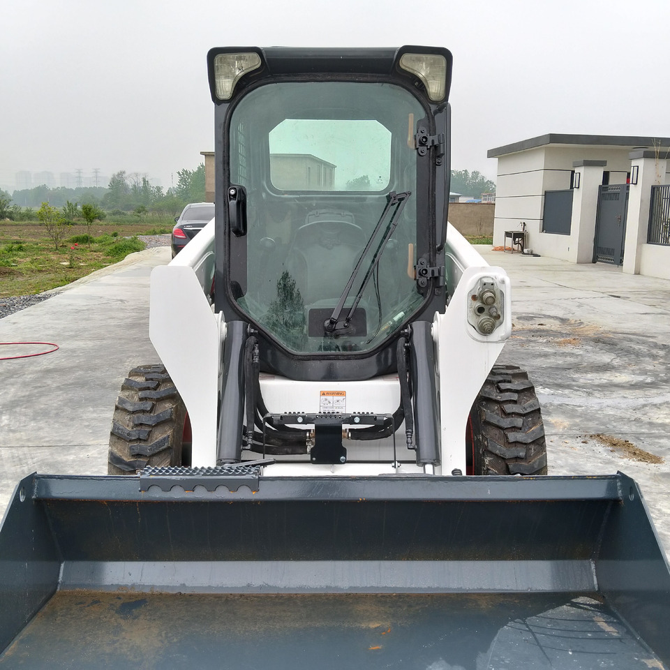 BOBCAT S550 - شيول صغير: صور 4 BOBCAT S550 - شيول صغير: صور 4