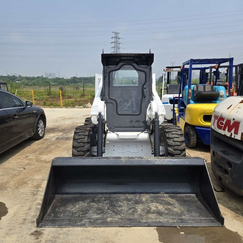 Bobcat S160 - شيول صغير: صور 2 Bobcat S160 - شيول صغير: صور 2