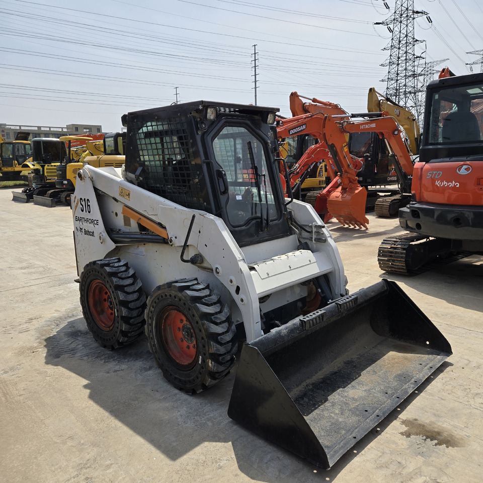 Bobcat S16 - شيول صغير: صور 4 Bobcat S16 - شيول صغير: صور 4