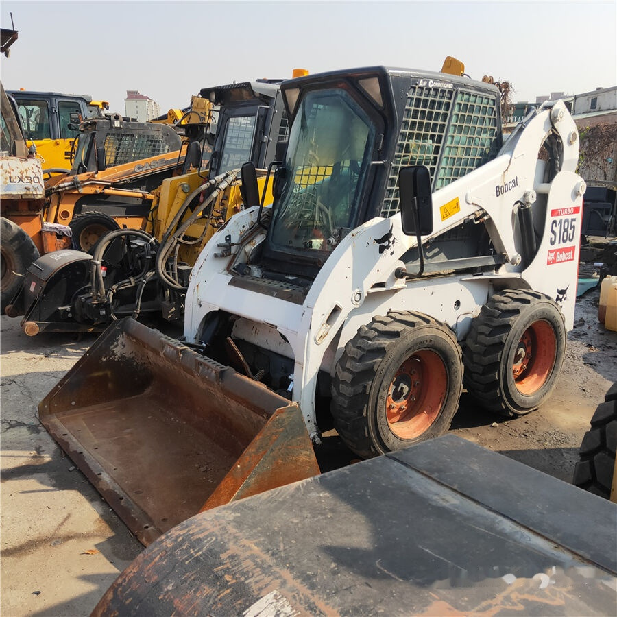 Bobcat S185 - شيول صغير: صور 2 Bobcat S185 - شيول صغير: صور 2