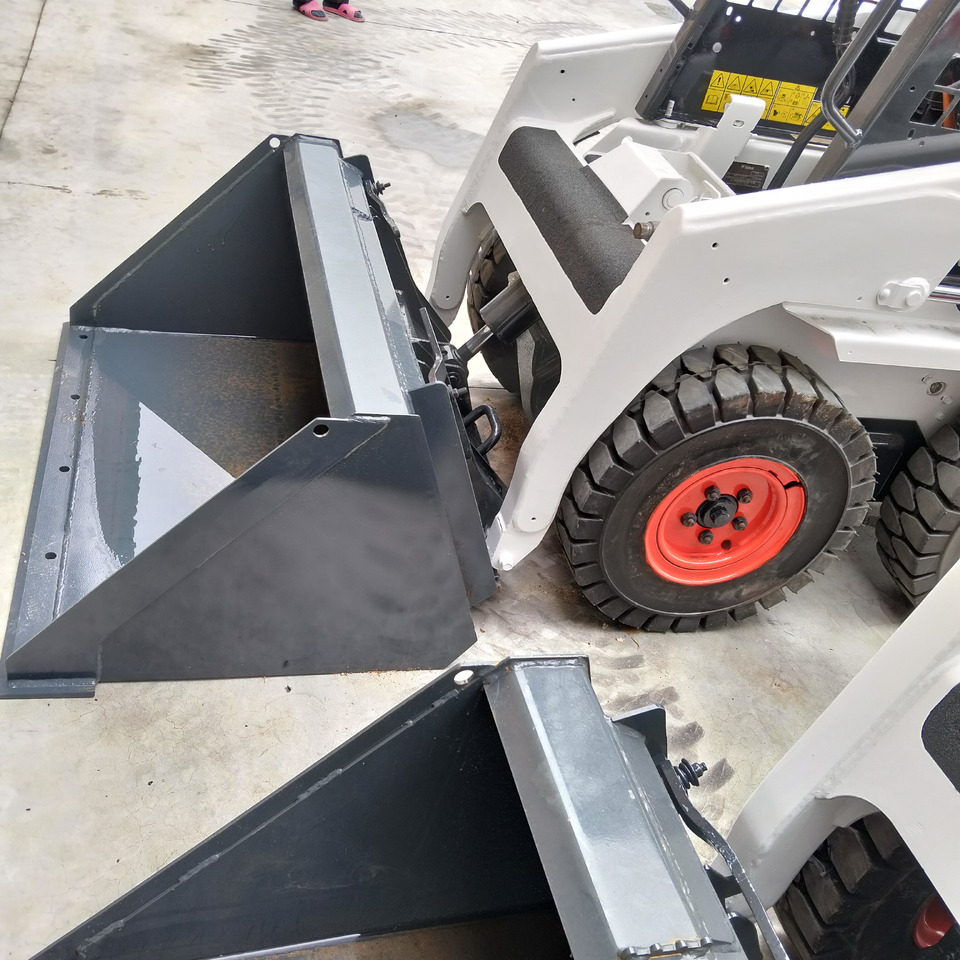 Bobcat S70 - شيول صغير: صور 4 Bobcat S70 - شيول صغير: صور 4
