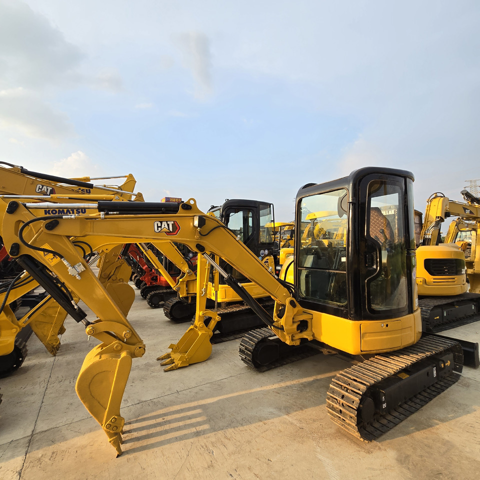 CATERPILLAR 303.5E2 - حفارة مصغرة: صور 2 CATERPILLAR 303.5E2 - حفارة مصغرة: صور 2