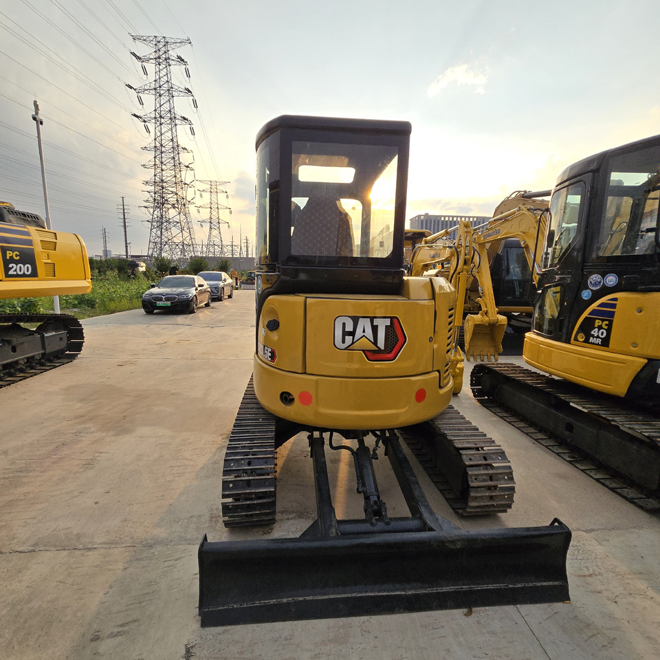 حفارة مصغرة CATERPILLAR 303.5E2: صور 7