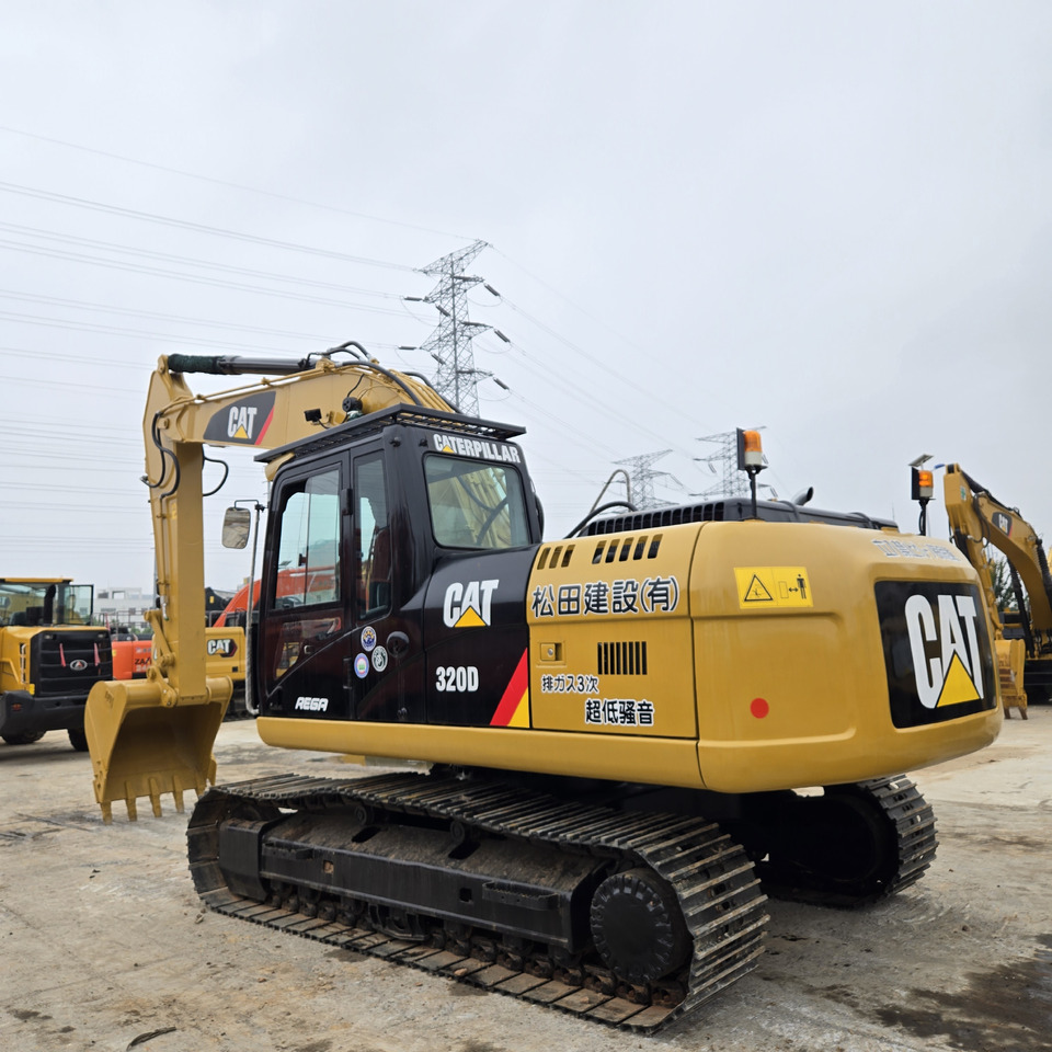 CATERPILLAR 320D - حفارات زحافة: صور 2 CATERPILLAR 320D - حفارات زحافة: صور 2