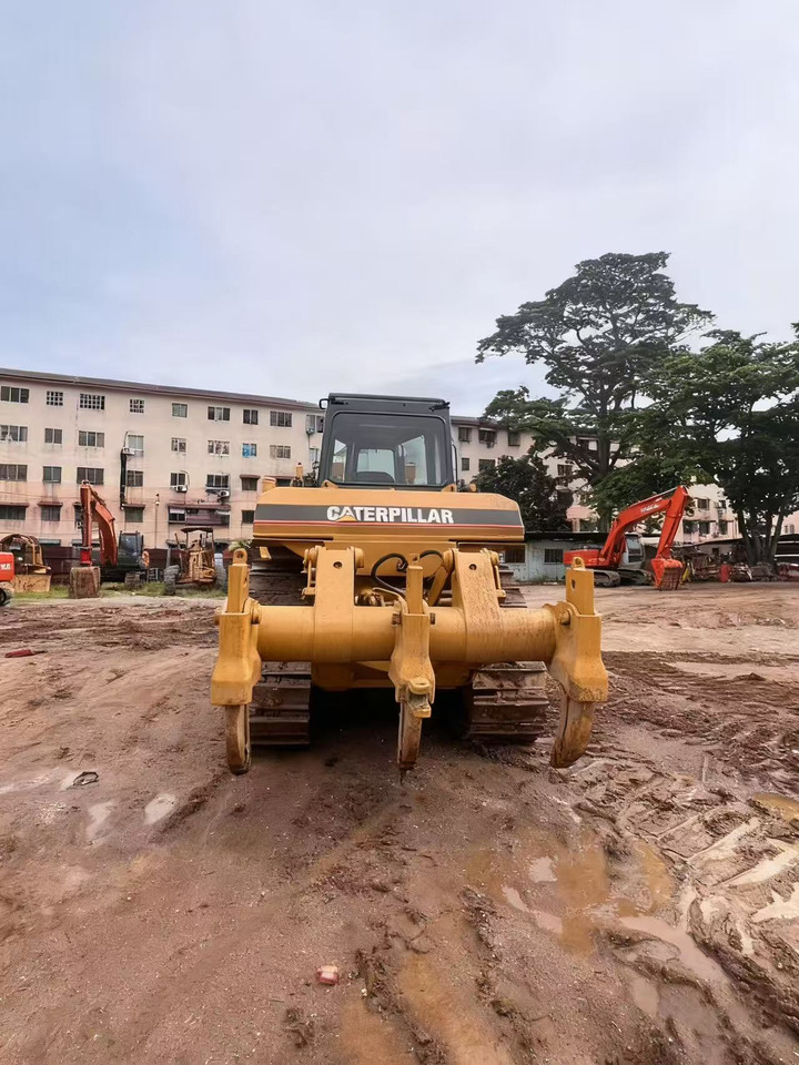 CATERPILLAR D6R - بلدوزر: صور 3 CATERPILLAR D6R - بلدوزر: صور 3