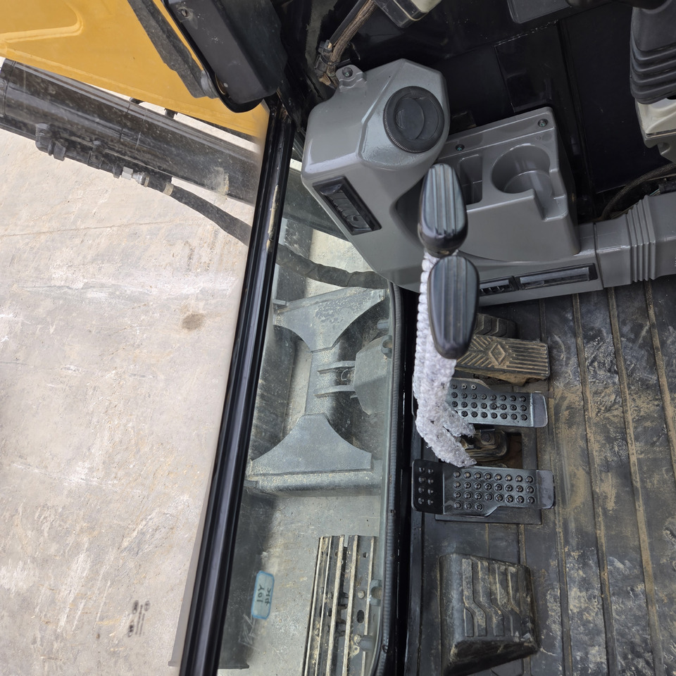 Caterpillar 305.5E2 - حفارة مصغرة: صور 2 Caterpillar 305.5E2 - حفارة مصغرة: صور 2