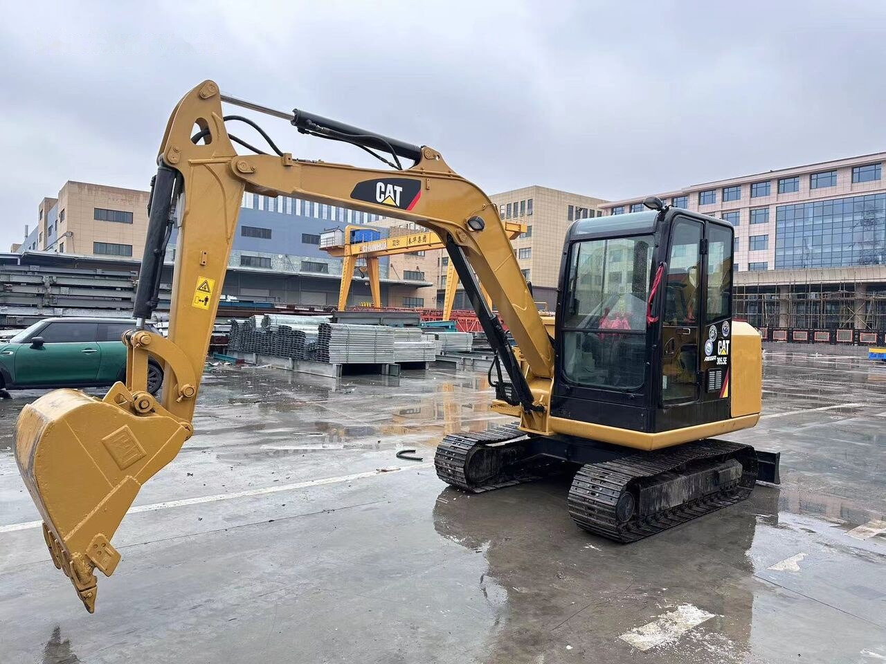 Caterpillar 305.5E - حفارة مصغرة: صور 4 Caterpillar 305.5E - حفارة مصغرة: صور 4