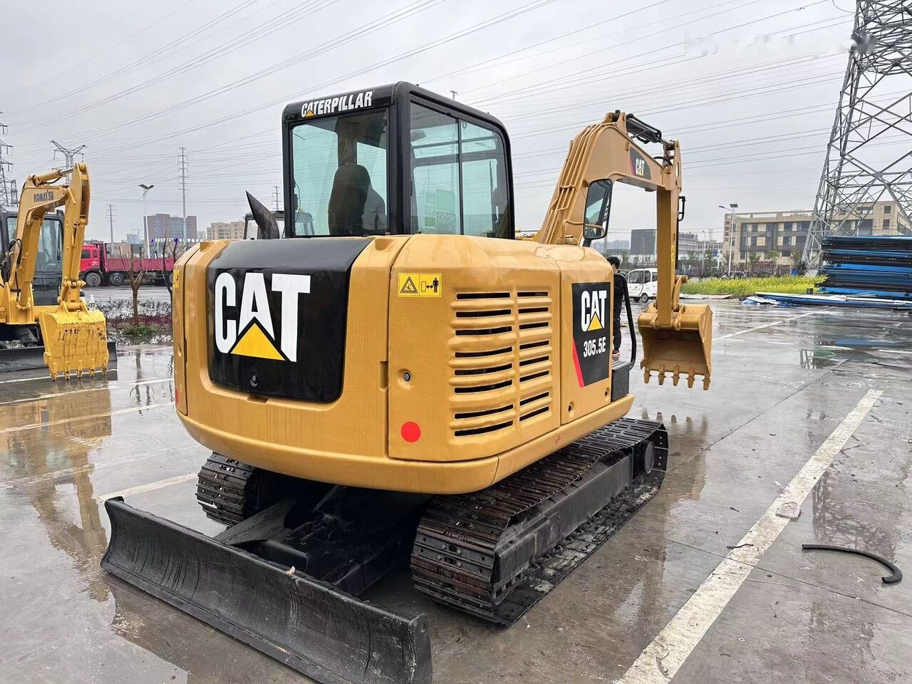 Caterpillar 305.5E - حفارة مصغرة: صور 3 Caterpillar 305.5E - حفارة مصغرة: صور 3