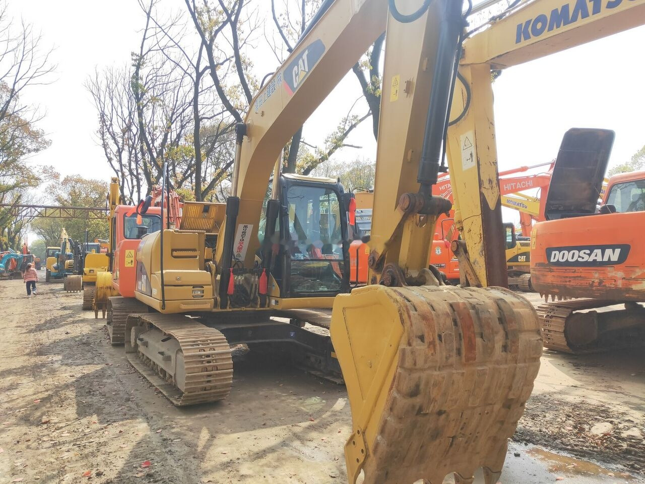 Caterpillar 312D - حفارات زحافة: صور 3 Caterpillar 312D - حفارات زحافة: صور 3