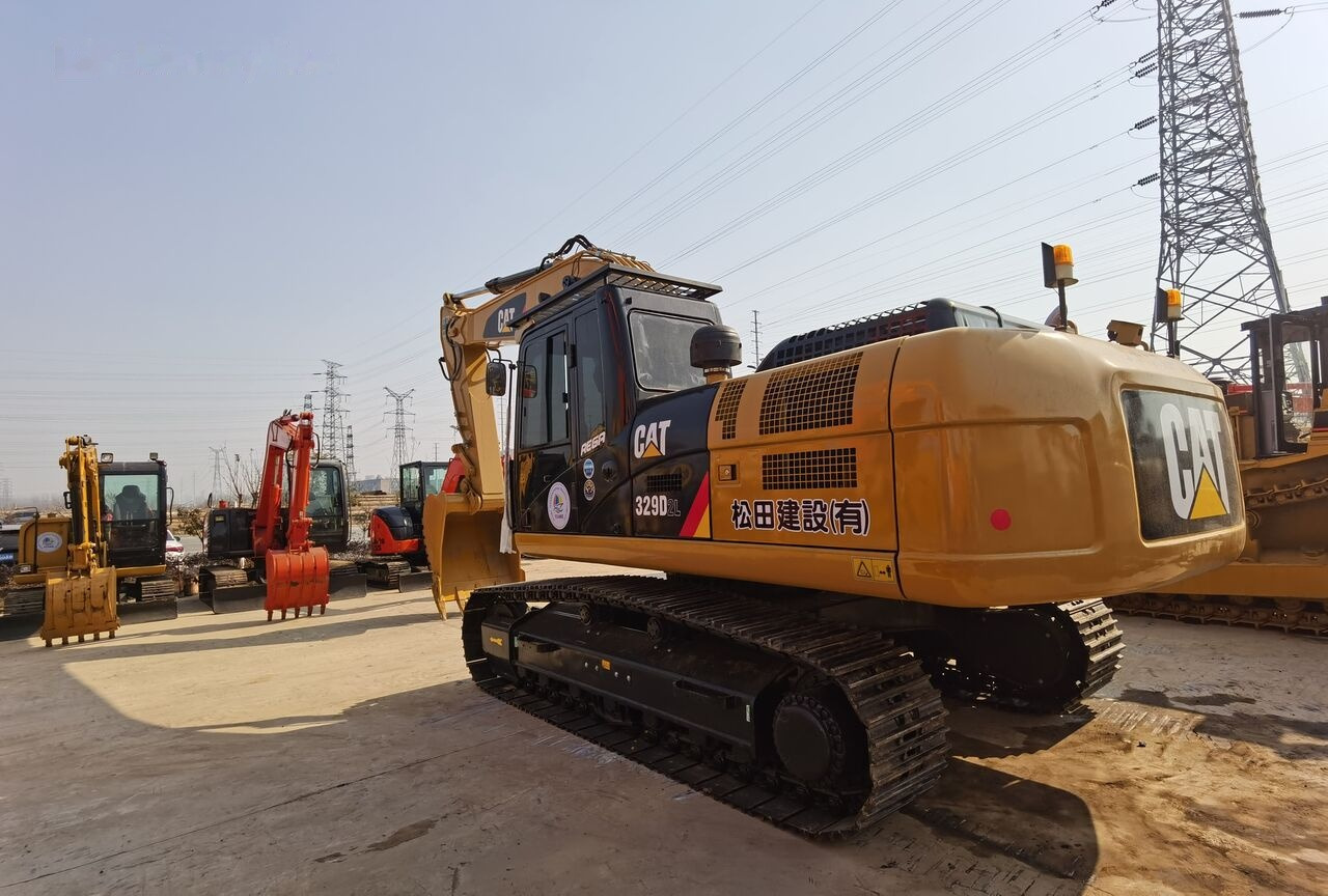 حفارات زحافة Caterpillar 329D2L: صور 10
