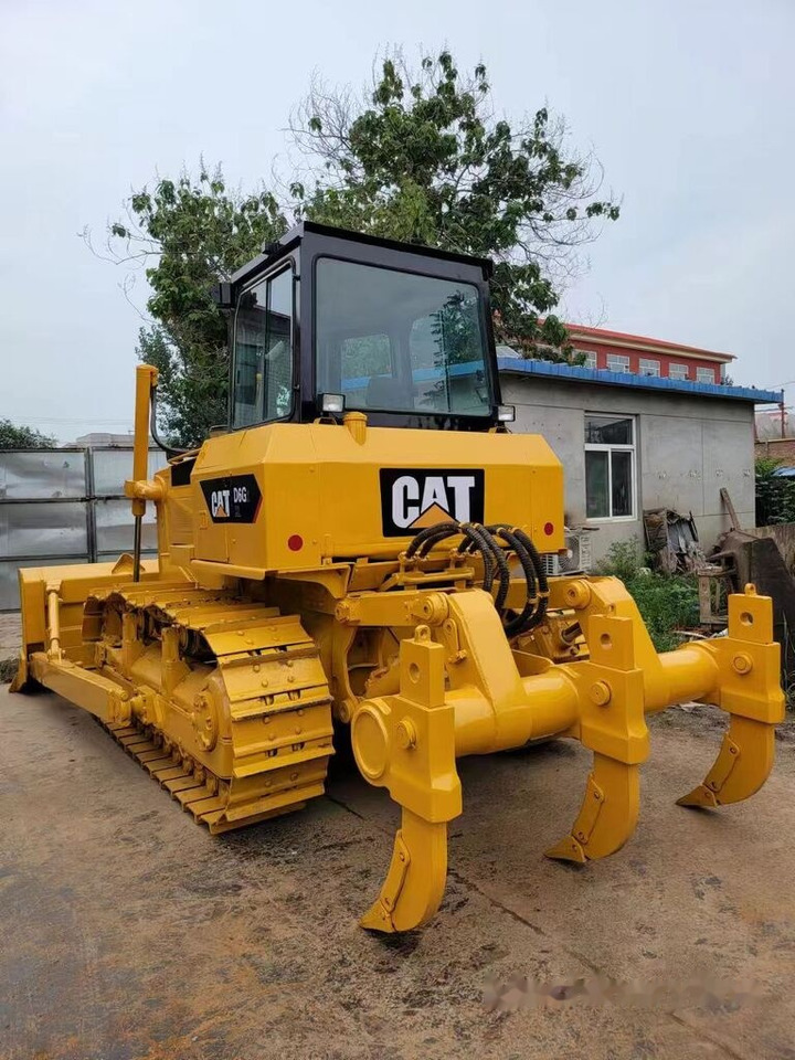 Caterpillar D6G - بلدوزر: صور 1 Caterpillar D6G - بلدوزر: صور 1