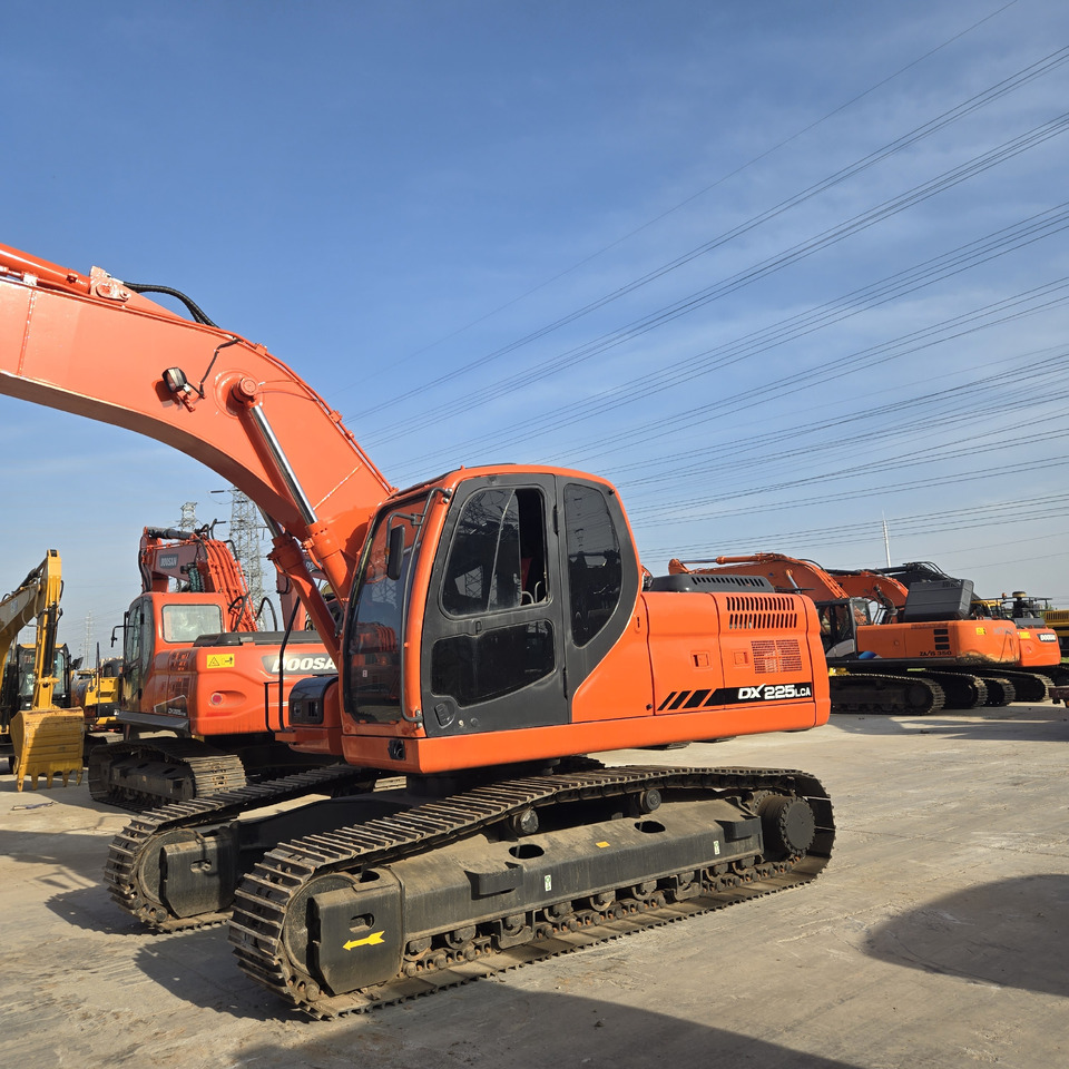 DOOSAN DX225LCA - حفارات زحافة: صور 3 DOOSAN DX225LCA - حفارات زحافة: صور 3