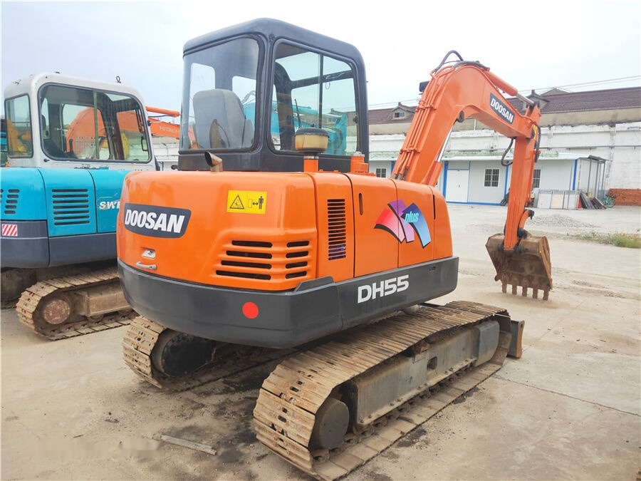 Doosan DH55-V - حفارة مصغرة: صور 2 Doosan DH55-V - حفارة مصغرة: صور 2