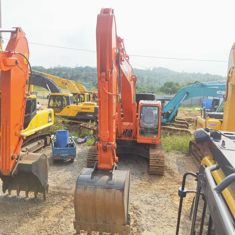 Doosan DX300LC - حفارات زحافة: صور 3 Doosan DX300LC - حفارات زحافة: صور 3