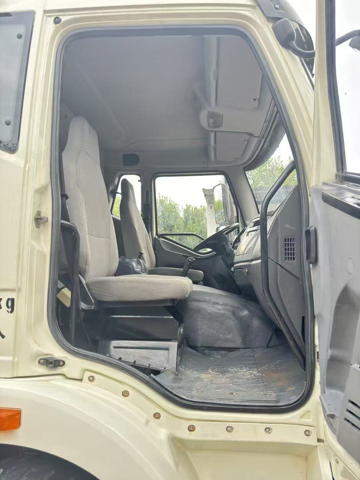 شاحنة صهريج FAW tanker truck: صور 9