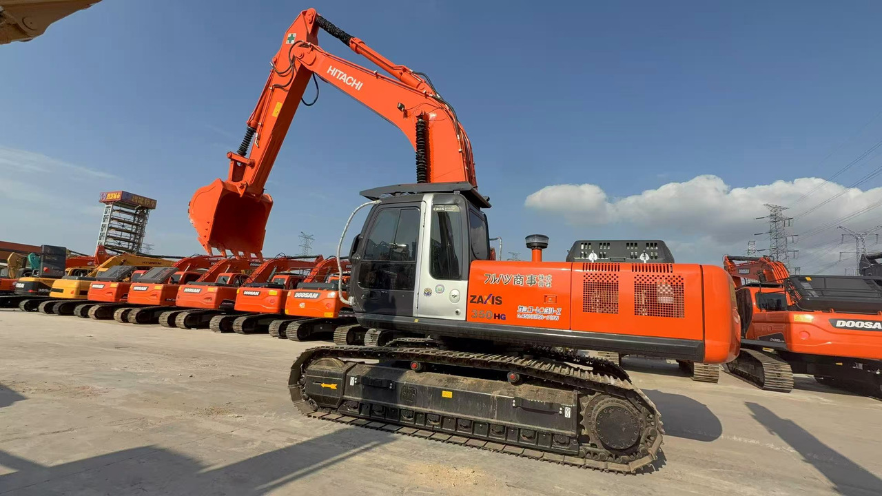 HITACHI ZX350 - حفارات زحافة: صور 1 HITACHI ZX350 - حفارات زحافة: صور 1
