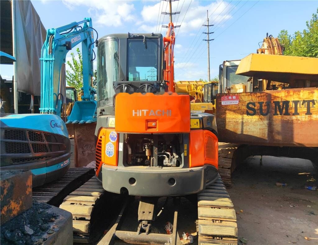 Hitachi ZX55UR - حفارة مصغرة: صور 5 Hitachi ZX55UR - حفارة مصغرة: صور 5