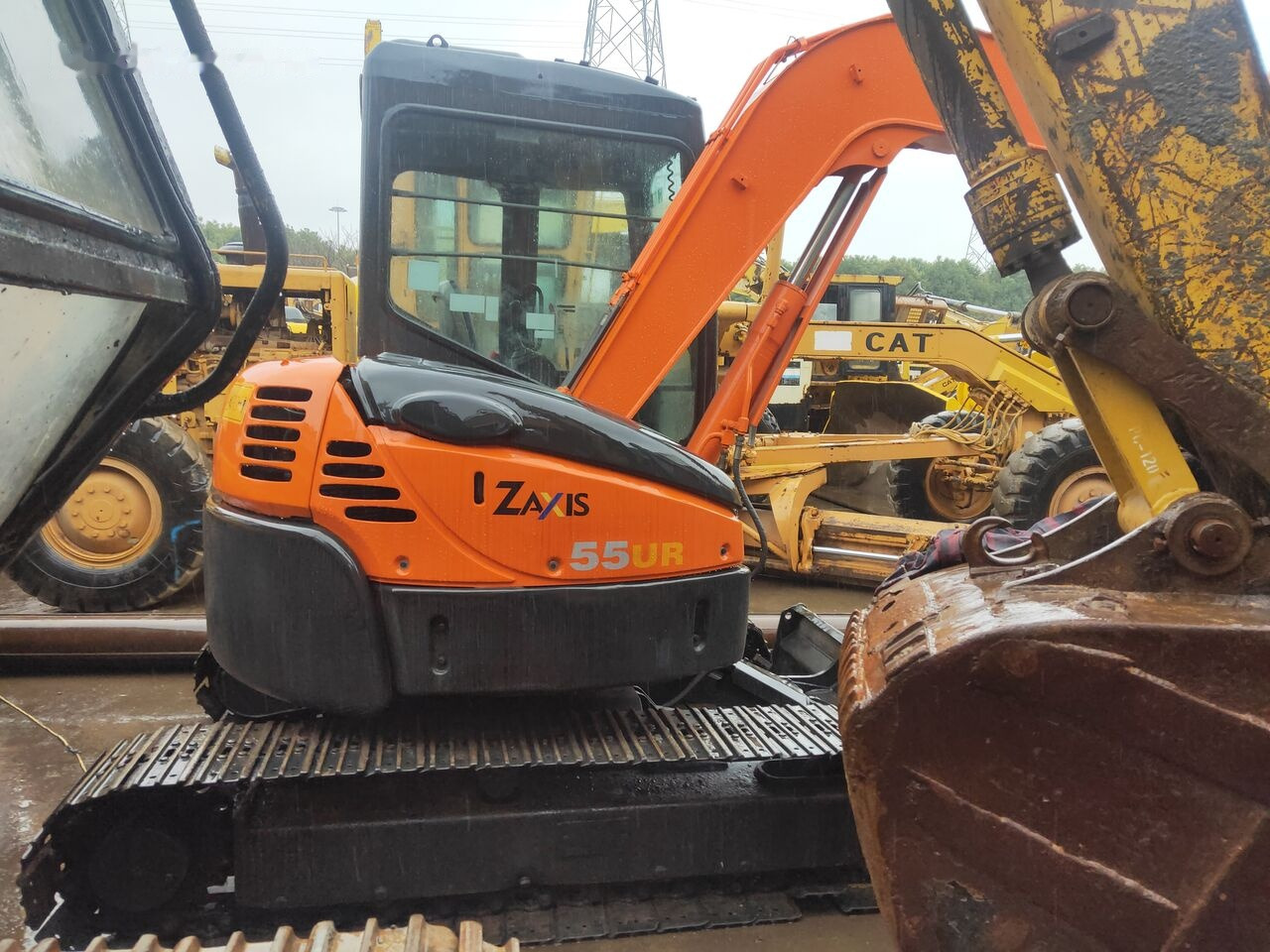 Hitachi ZX55 - حفارة مصغرة: صور 4 Hitachi ZX55 - حفارة مصغرة: صور 4