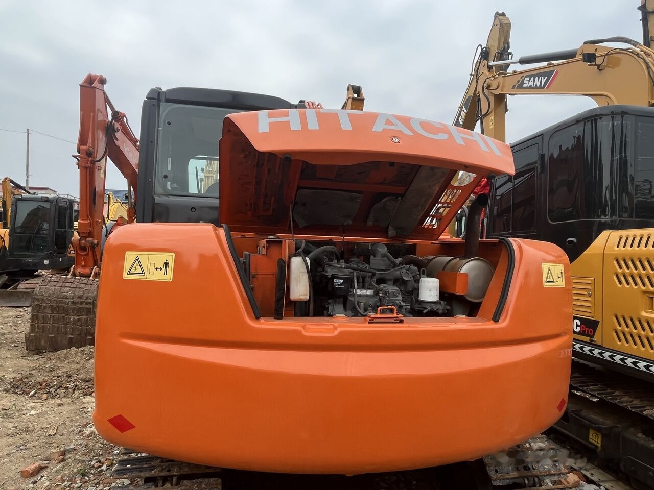 تأجير Hitachi ZX70 Hitachi ZX70: صور 6