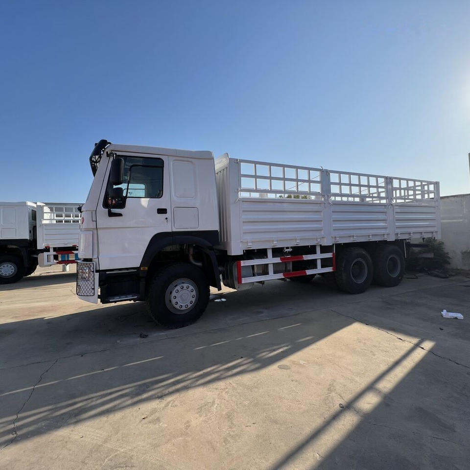 Howo 6*4 flatbed truck - شاحنات مسطحة: صور 5 Howo 6*4 flatbed truck - شاحنات مسطحة: صور 5