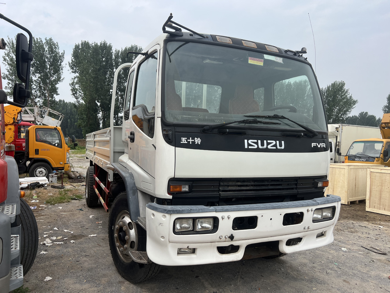 ISUZU Cargo truck - قلابات: صور 3 ISUZU Cargo truck - قلابات: صور 3