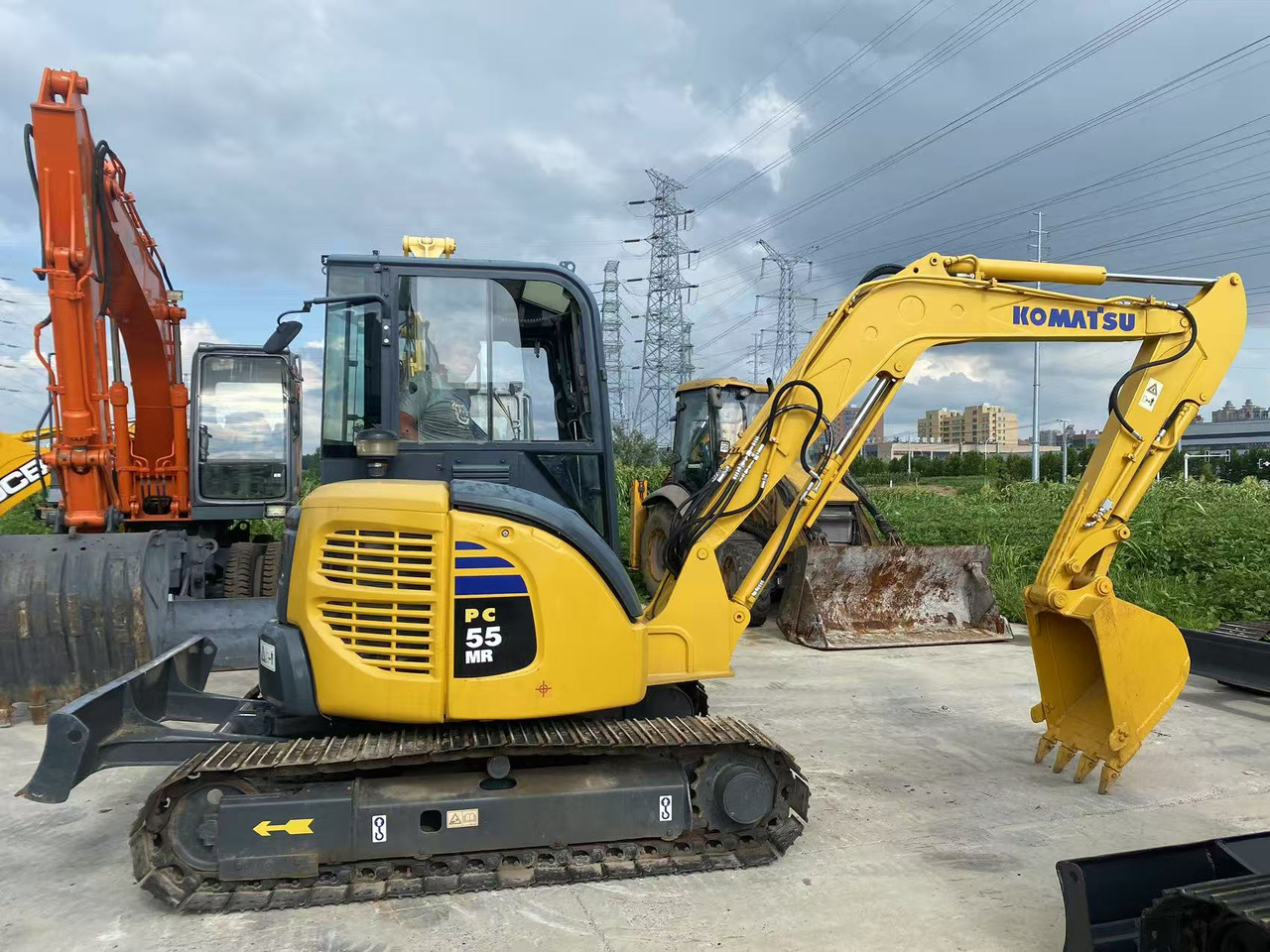 KOMATSU PC55MR - حفارة مصغرة: صور 1 KOMATSU PC55MR - حفارة مصغرة: صور 1