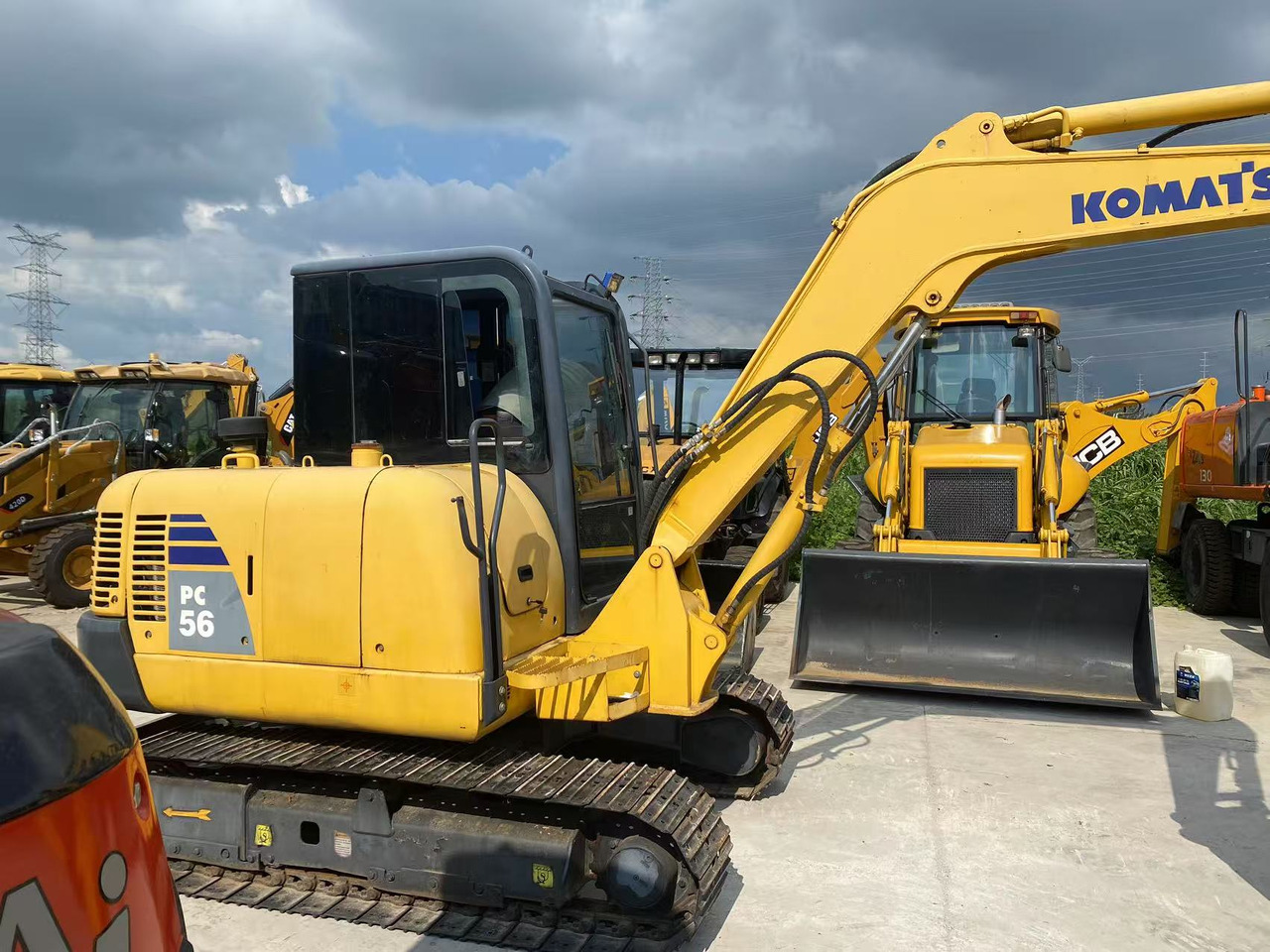 KOMATSU PC56-7 - حفارة مصغرة: صور 1 KOMATSU PC56-7 - حفارة مصغرة: صور 1