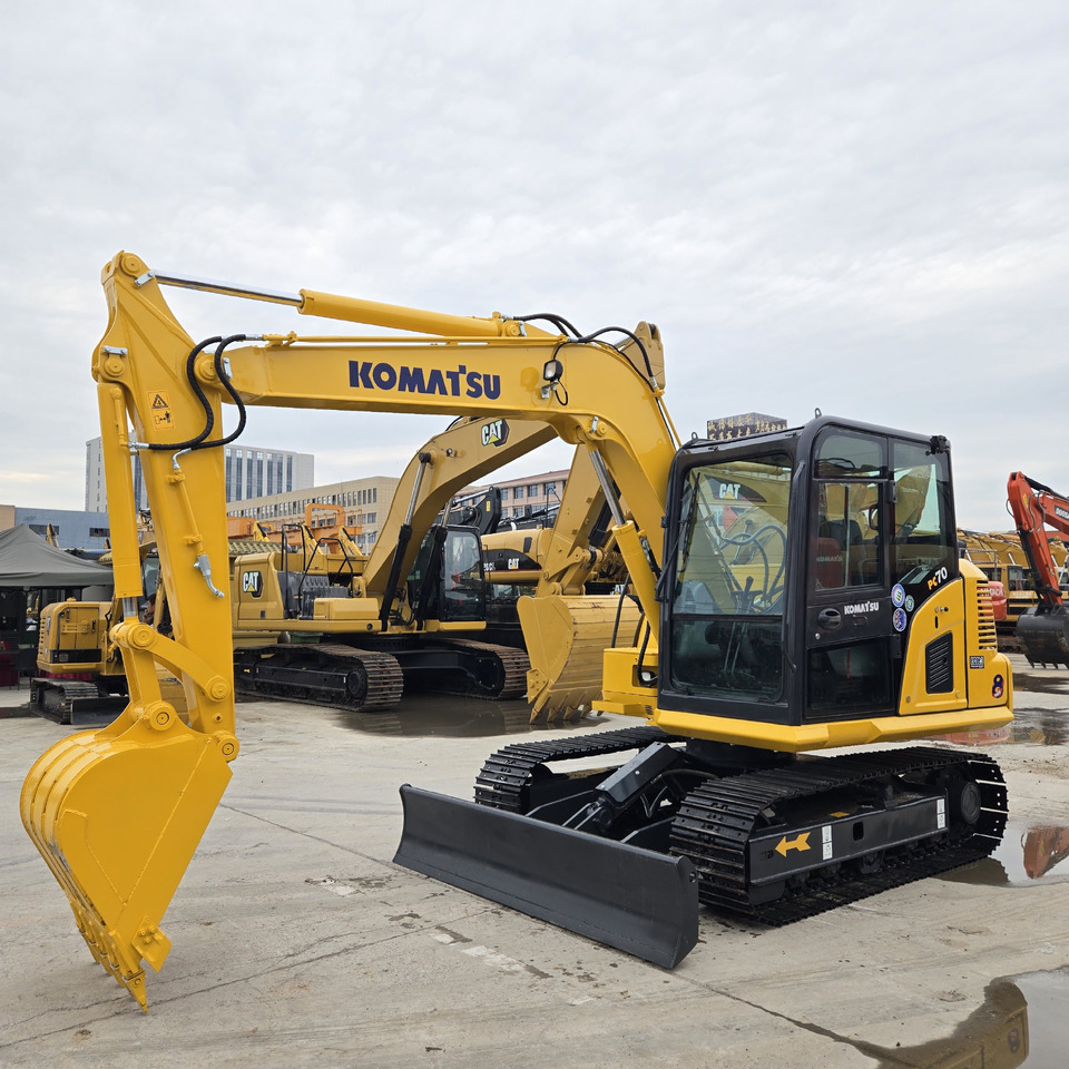 KOMATSU PC70-8 - حفارة مصغرة: صور 5 KOMATSU PC70-8 - حفارة مصغرة: صور 5