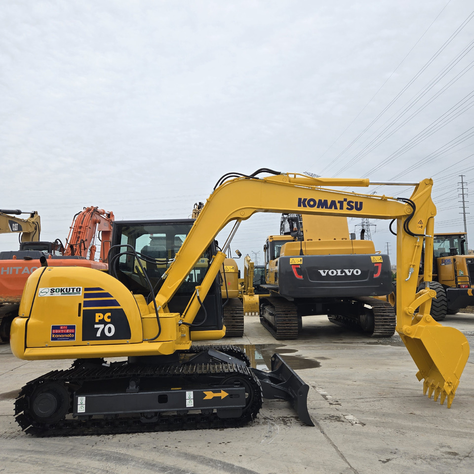 KOMATSU PC70-8 - حفارة مصغرة: صور 2 KOMATSU PC70-8 - حفارة مصغرة: صور 2