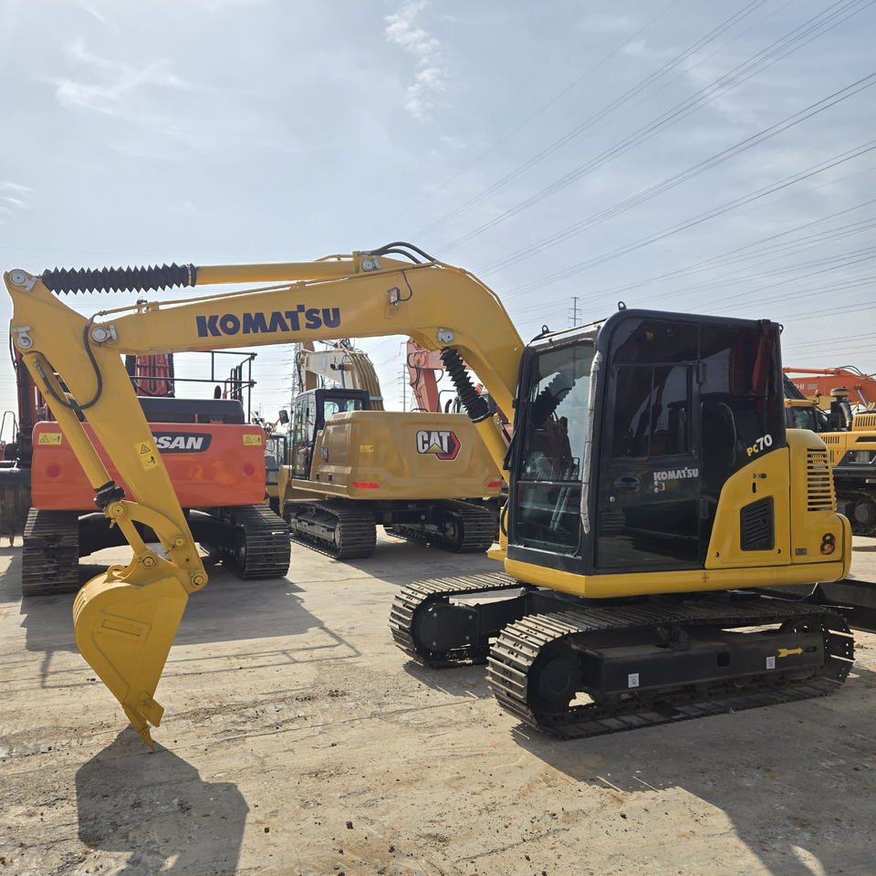 KOMATSU PC70-8 - حفارة مصغرة: صور 3 KOMATSU PC70-8 - حفارة مصغرة: صور 3