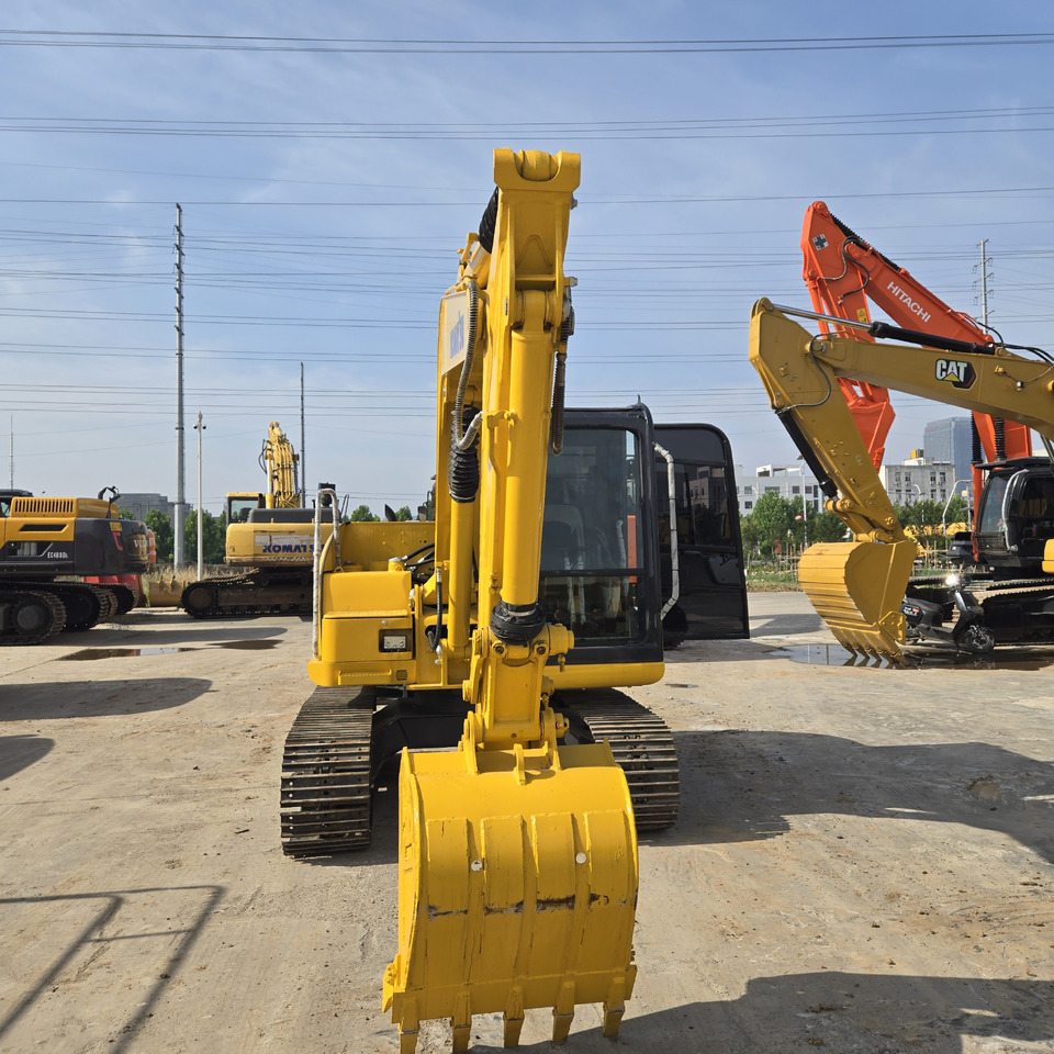 KOMATSU PC70-8 - حفارة مصغرة: صور 2 KOMATSU PC70-8 - حفارة مصغرة: صور 2