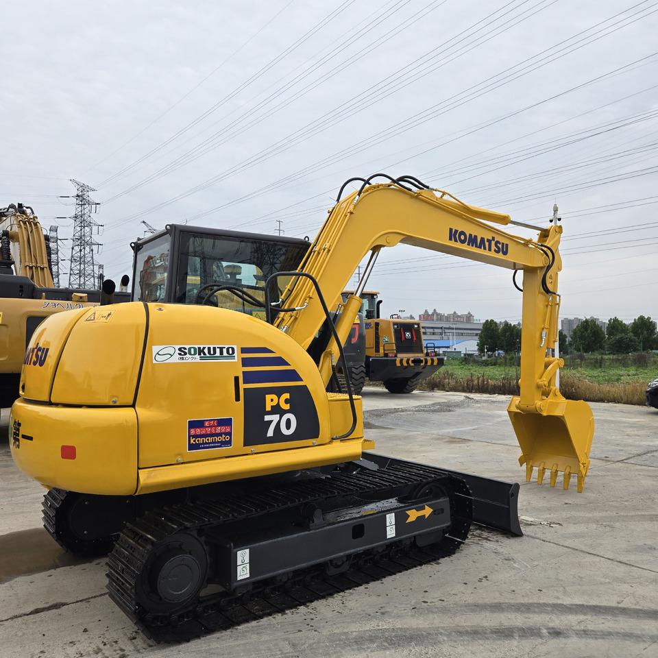 KOMATSU PC70-8 - حفارة مصغرة: صور 1 KOMATSU PC70-8 - حفارة مصغرة: صور 1