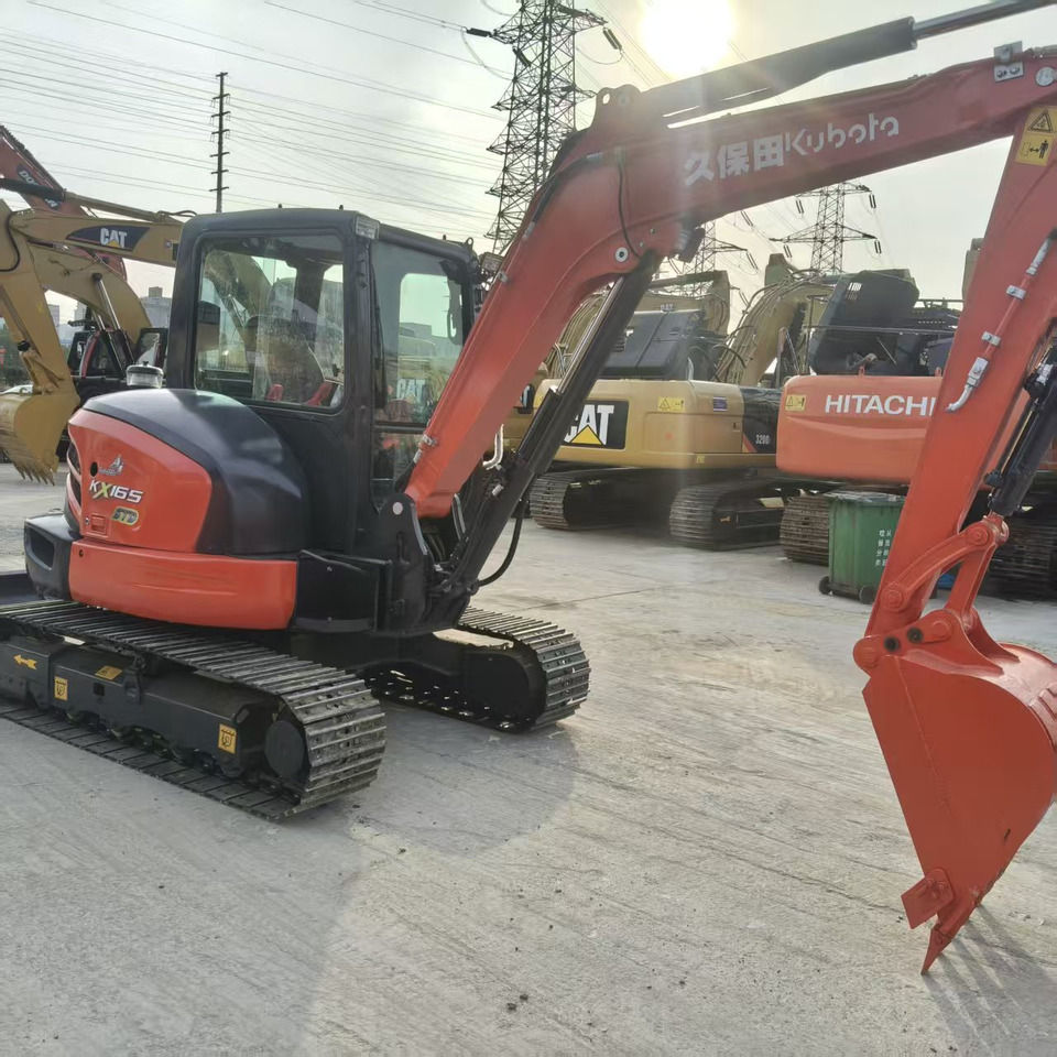 KUBOTA KX165 - حفارة مصغرة: صور 3 KUBOTA KX165 - حفارة مصغرة: صور 3