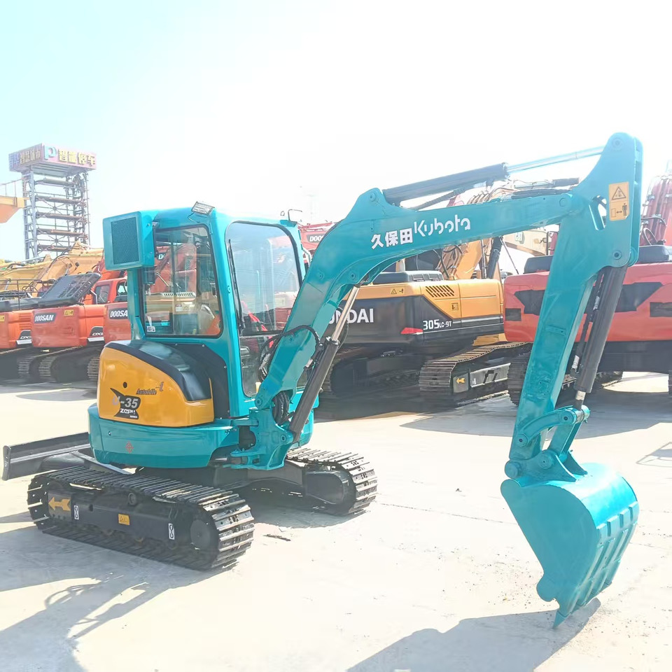 KUBOTA U35 - حفارة مصغرة: صور 2 KUBOTA U35 - حفارة مصغرة: صور 2
