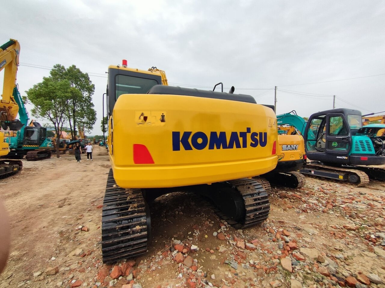 Komatsu PC160LC-7 - حفارات زحافة: صور 5 Komatsu PC160LC-7 - حفارات زحافة: صور 5