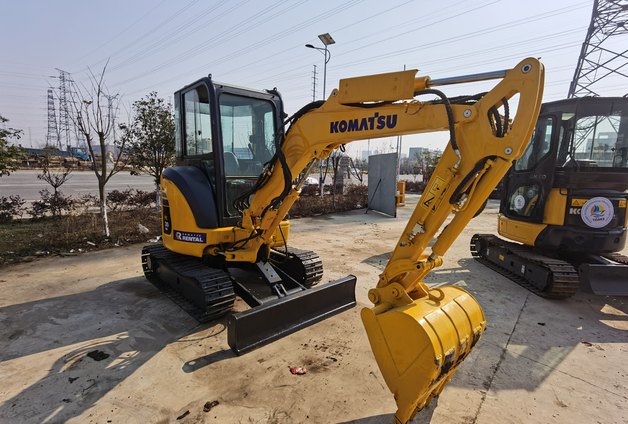 Komatsu PC30MR - حفارة مصغرة: صور 3 Komatsu PC30MR - حفارة مصغرة: صور 3