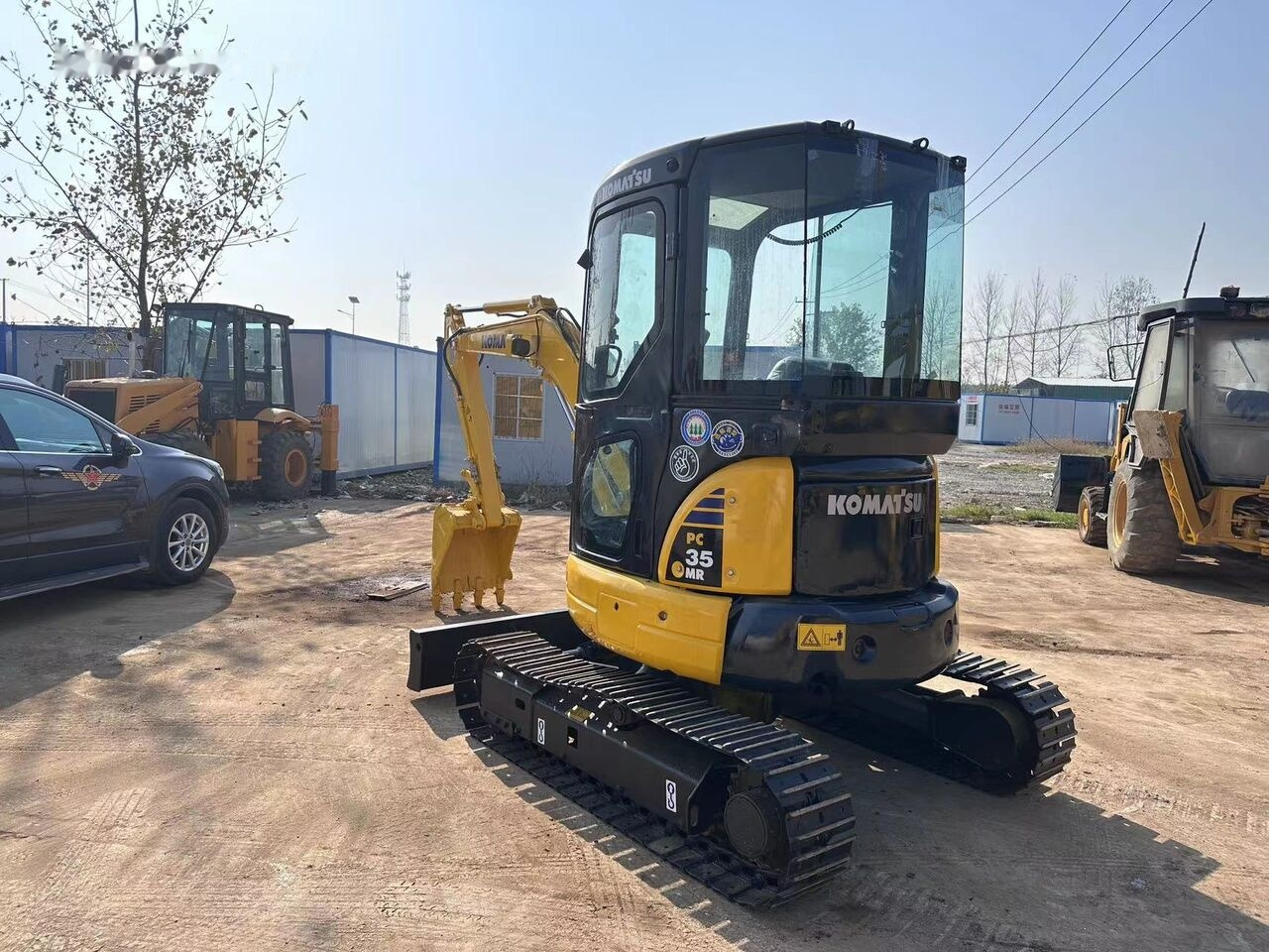 Komatsu PC35 - حفارة مصغرة: صور 1 Komatsu PC35 - حفارة مصغرة: صور 1