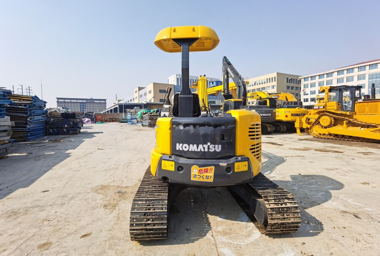 Komatsu PC40MR - حفارة مصغرة: صور 3 Komatsu PC40MR - حفارة مصغرة: صور 3