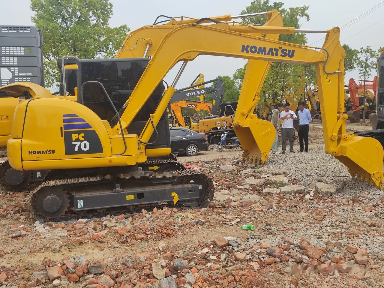 Komatsu PC70-8 - حفارة مصغرة: صور 3 Komatsu PC70-8 - حفارة مصغرة: صور 3