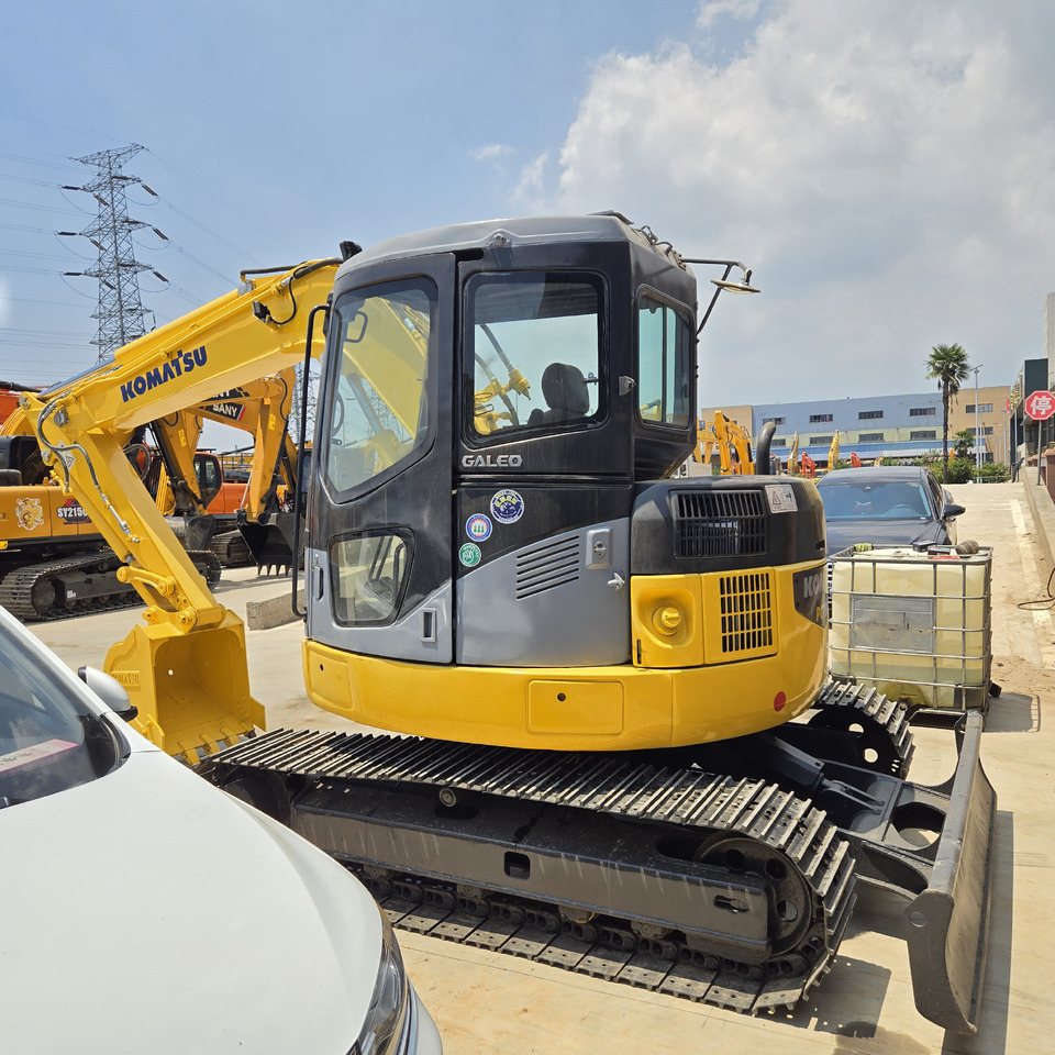 Komatsu PC78US - حفارة مصغرة: صور 4 Komatsu PC78US - حفارة مصغرة: صور 4