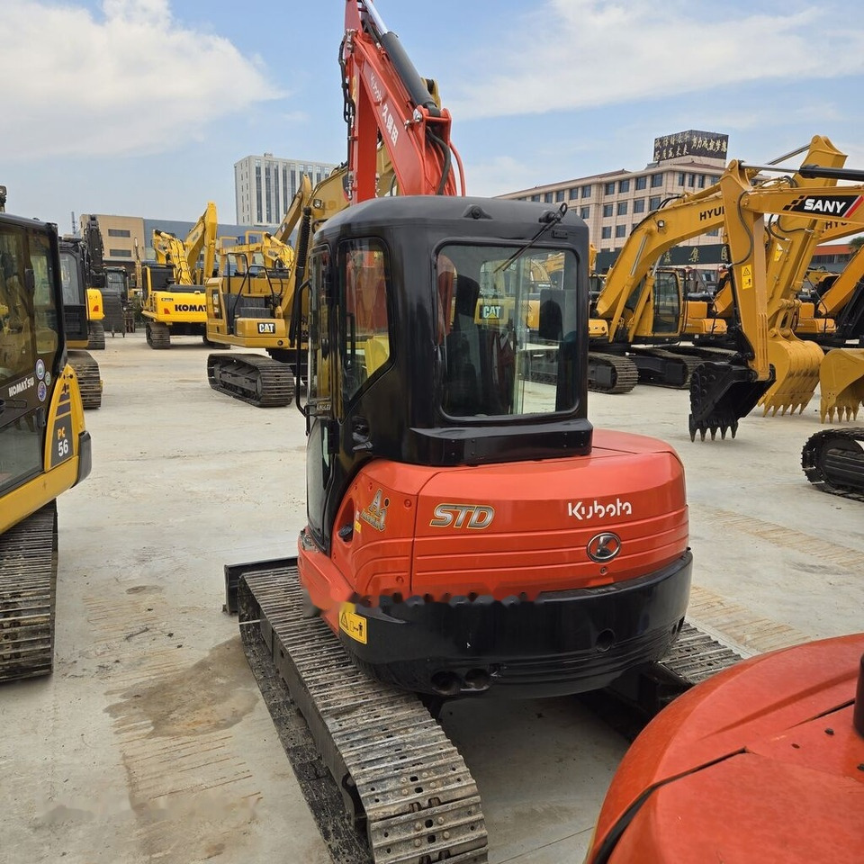 Kubota KX155 - حفارة مصغرة: صور 3 Kubota KX155 - حفارة مصغرة: صور 3