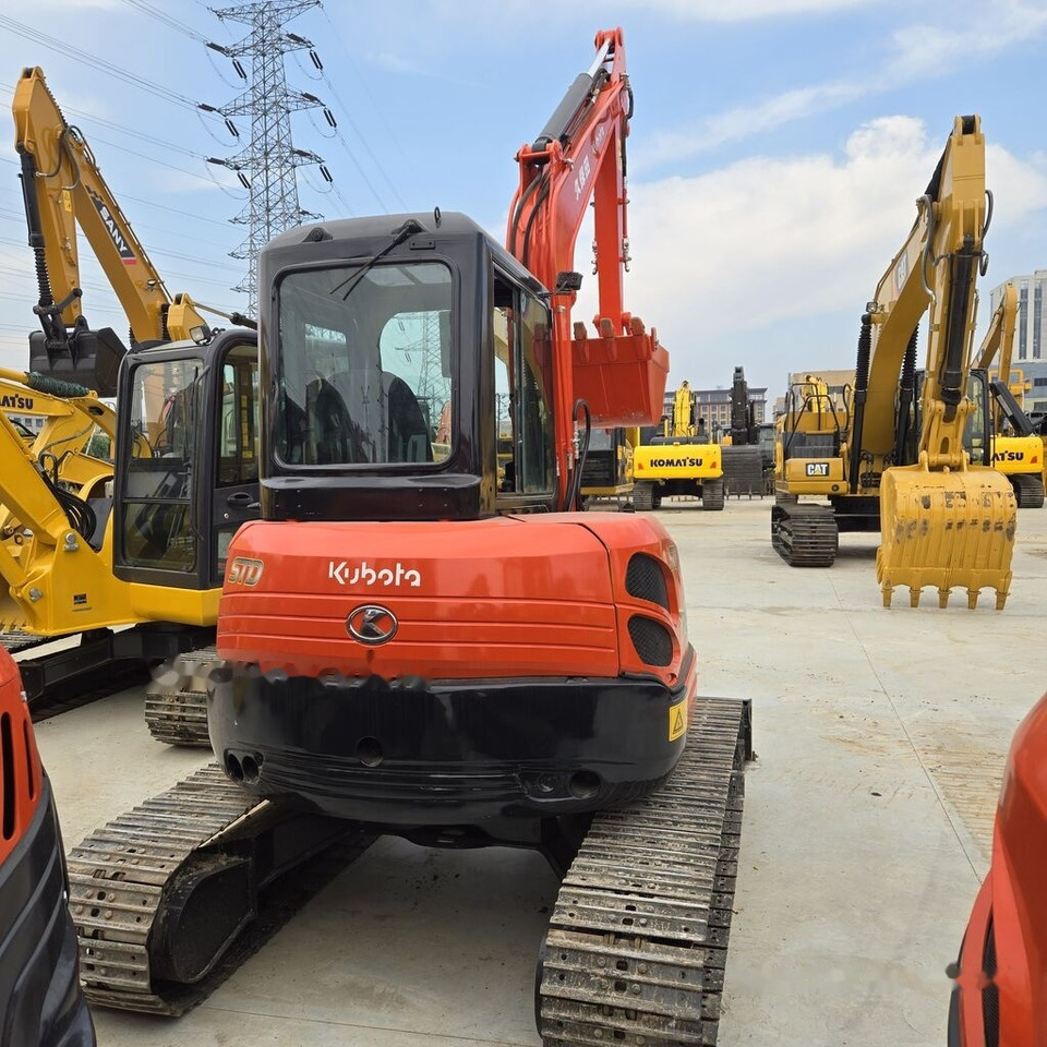 Kubota KX155 - حفارة مصغرة: صور 4 Kubota KX155 - حفارة مصغرة: صور 4