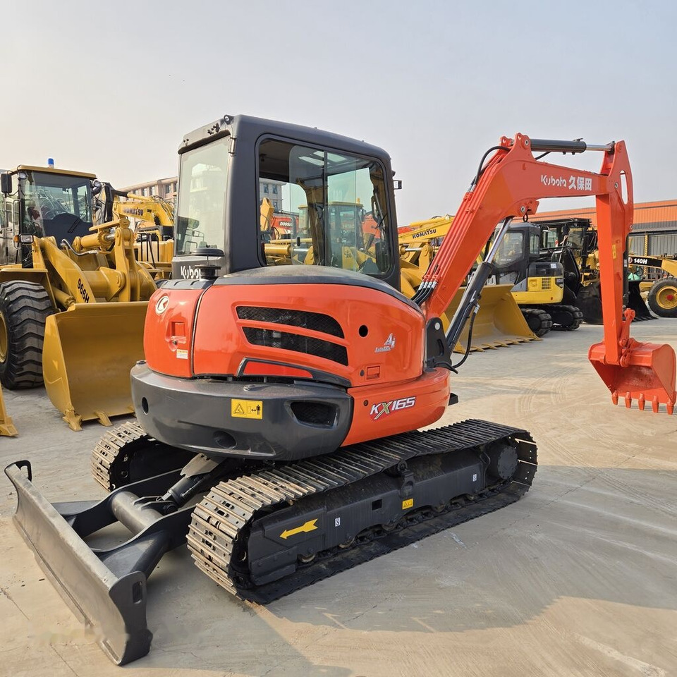 Kubota KX165 - حفارة مصغرة: صور 3 Kubota KX165 - حفارة مصغرة: صور 3