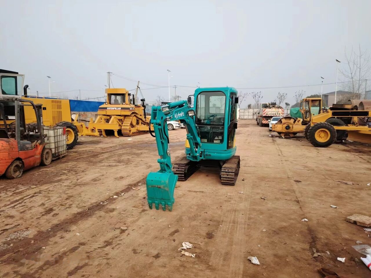 Kubota U30 - حفارة مصغرة: صور 1 Kubota U30 - حفارة مصغرة: صور 1